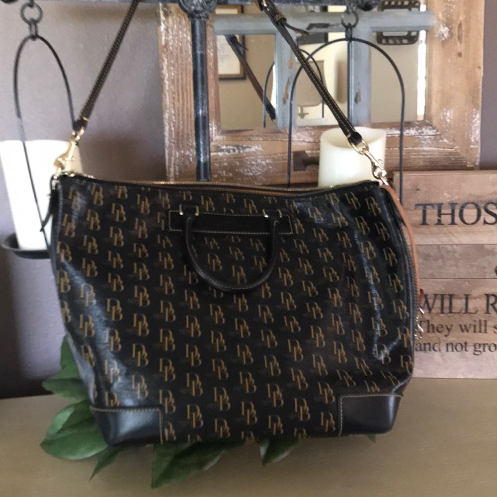 DOONEY & BOURKE crossbody handbag - Picture 2 of 7